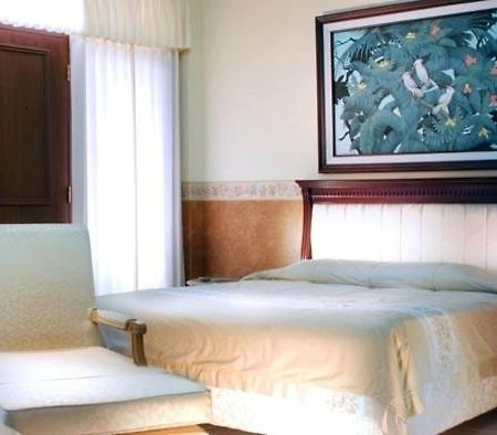 Umm Inn Hotel Malang Cameră foto